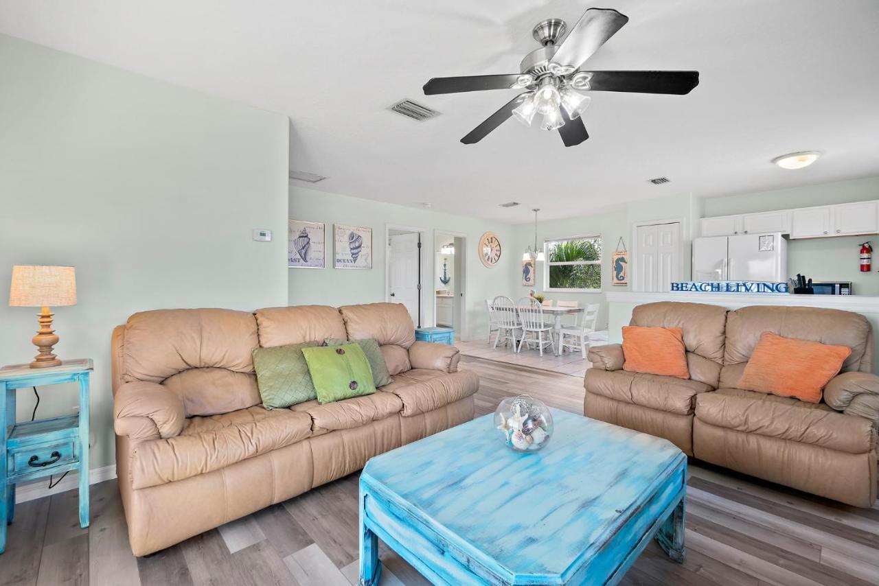 Beachside Serenity Escape - Private 3Br And 2Ba, Dog Friendly Duplex Oasis, Steps To Shore! ملبورن بيتش المظهر الخارجي الصورة