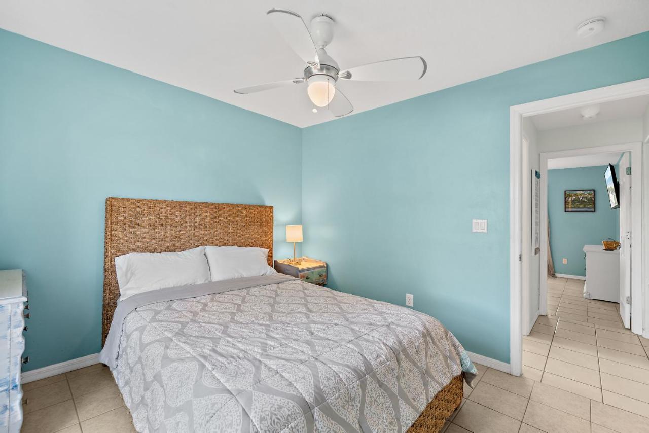 Beachside Serenity Escape - Private 3Br And 2Ba, Dog Friendly Duplex Oasis, Steps To Shore! ملبورن بيتش المظهر الخارجي الصورة