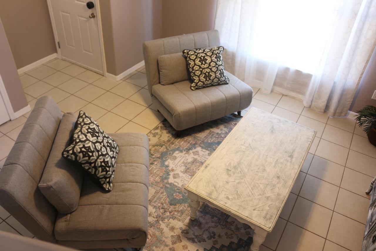 Beachside Serenity Escape - Private 3Br And 2Ba, Dog Friendly Duplex Oasis, Steps To Shore! ملبورن بيتش المظهر الخارجي الصورة